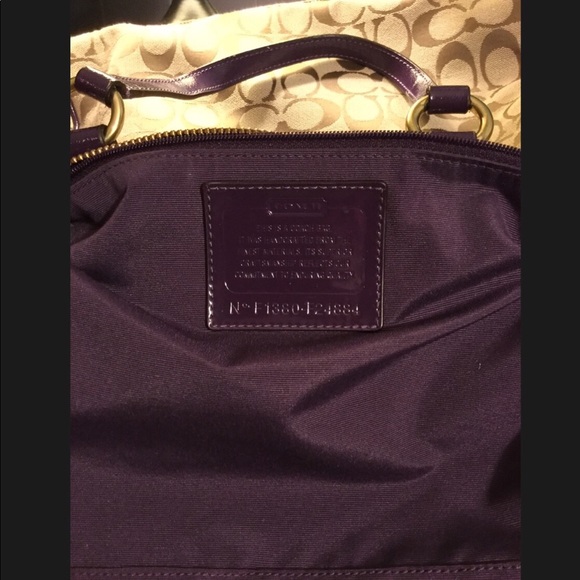 Coach - Picture 6 of 7